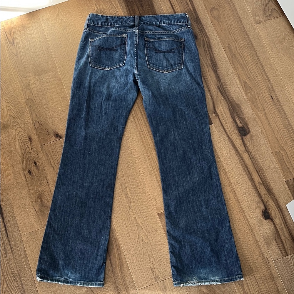 Gap Dark Blue Mid Rise Bootcut Jeans - Size 30R - Picture 6 of 10
